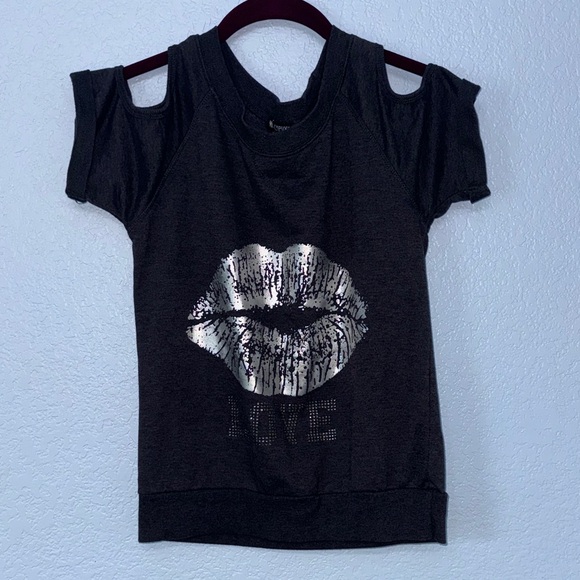 Miss Chievous Tops - Miss Chievous Black Top with Cut Out sleeves With Silver Lips Size Medium